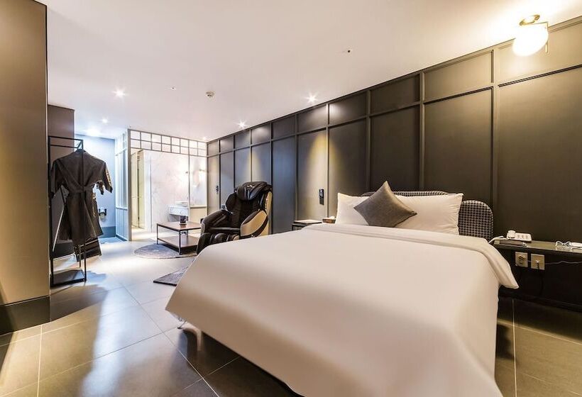 Namyangju Lake Drive In Motel