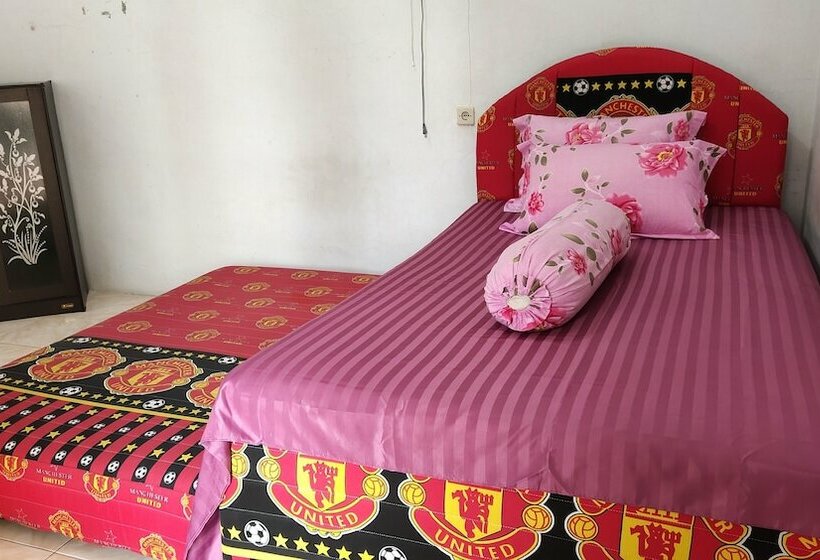 Pensjonat Sederhana's Home