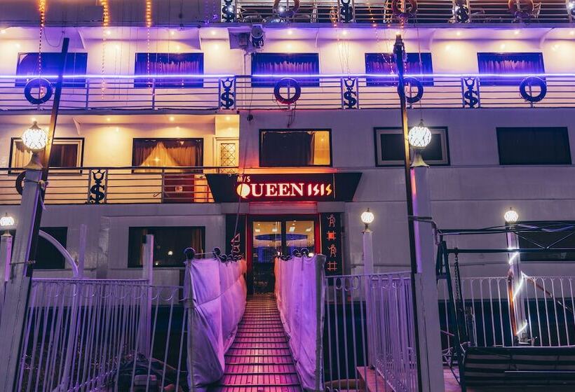 Queen Isis Floating Hotel In Minya