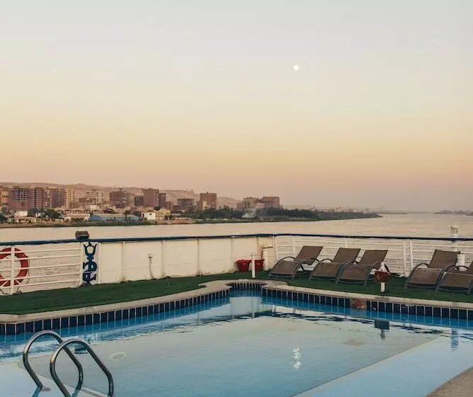Queen Isis Floating Hotel In Minya