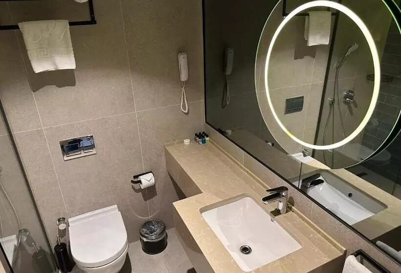 Edition Old City Hotel