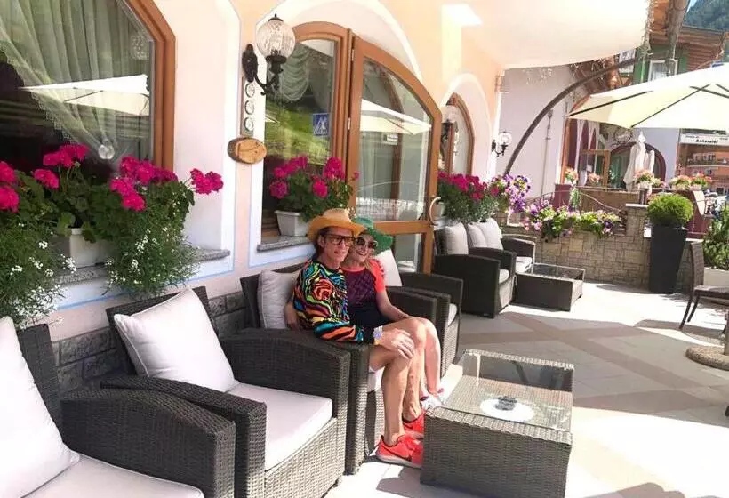 호텔 Alba Wellness & Spa