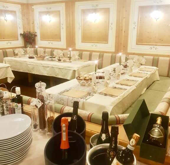 ホテル Alba Wellness & Spa