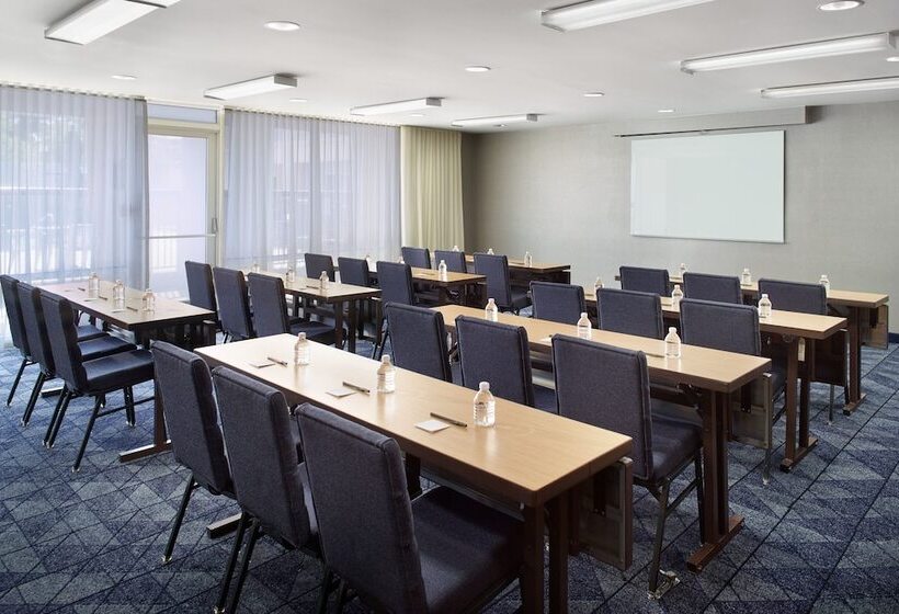 Hotel Courtyard By Marriott Myrtle Beach Broadway