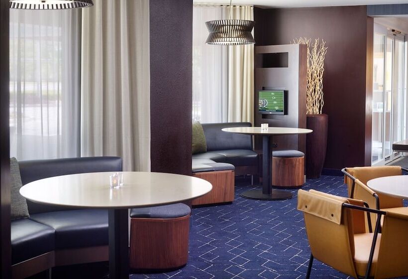 Hotel Courtyard By Marriott Myrtle Beach Broadway