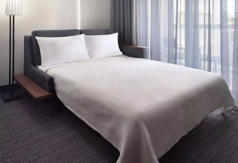 هتل Courtyard By Marriott Myrtle Beach Broadway