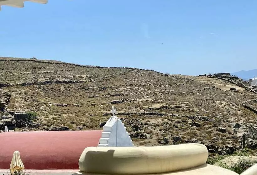 فندق Flaskos Suites And More