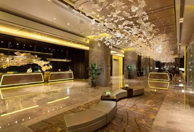酒店 Hilton Shenzhen Futian