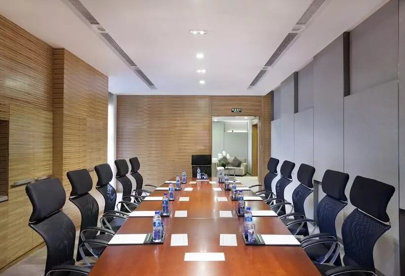 Hotelli Holiday Inn Beijing Deshengmen, An Ihg