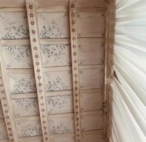 בית מלון כפרי Residenza Sciarra B&B