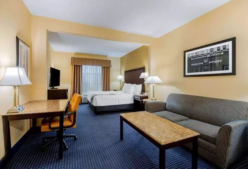 ホテル La Quinta By Wyndham Mt. Laurel Philadelphia