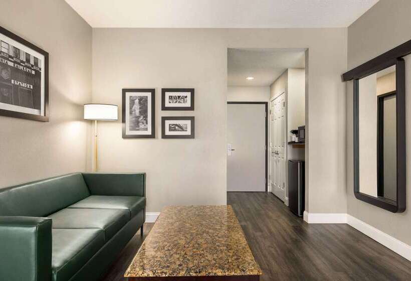 בית מלון כפרי La Quinta By Wyndham Mt. Laurel   Philadelphia