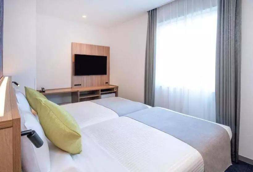 Hotel Mystays Nishi Shinjuku