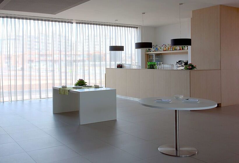 فندق NH Campo Cartagena