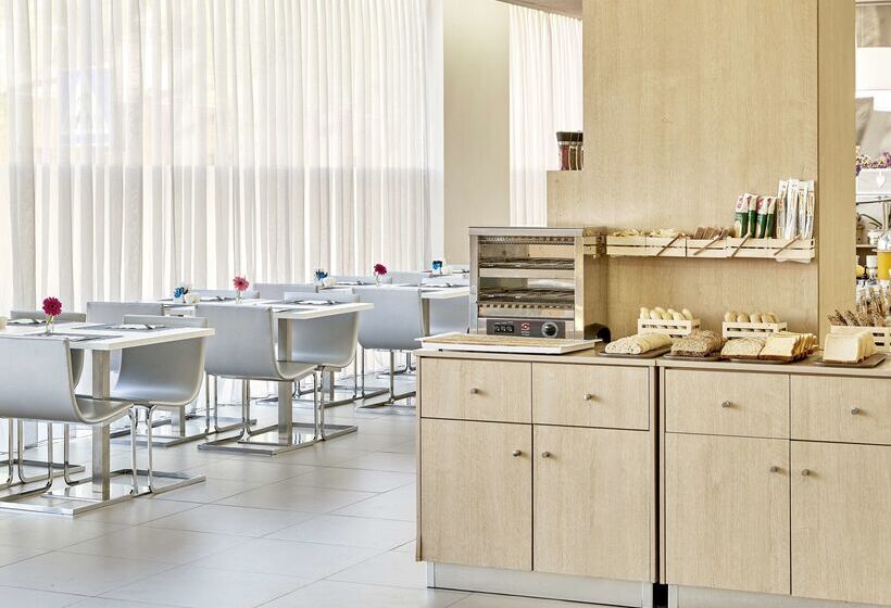 فندق NH Campo Cartagena