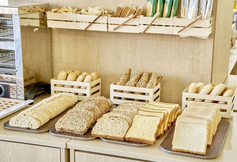 فندق NH Campo Cartagena