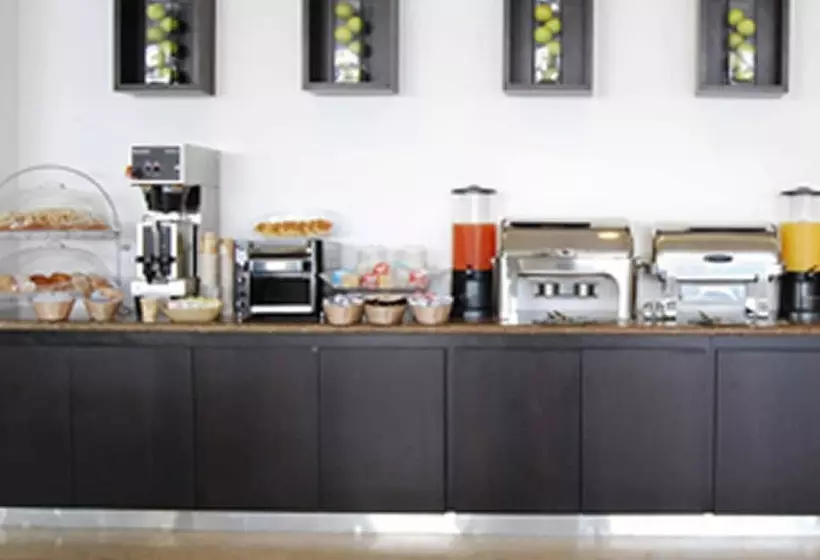 Hotel One Toluca Aeropuerto