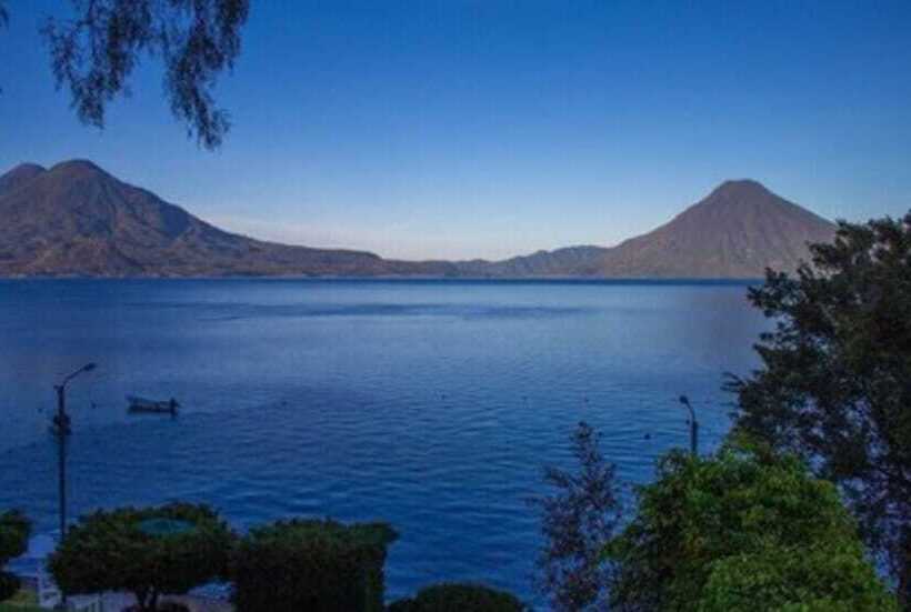 هتل Posada De Don Rodrigo Panajachel