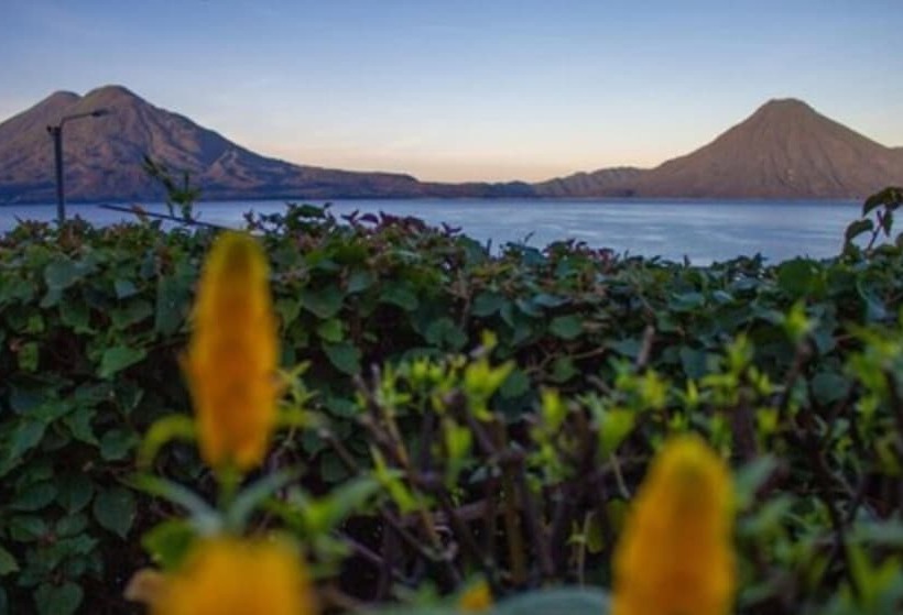 هتل Posada De Don Rodrigo Panajachel