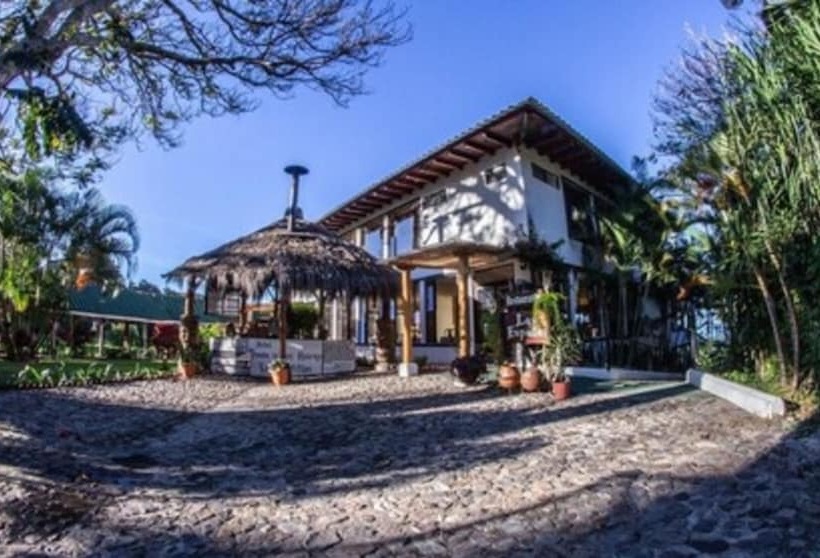 هتل Posada De Don Rodrigo Panajachel