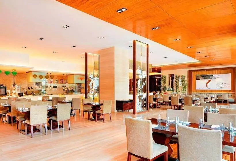 בית מלון כפרי Sheraton Wuxi Binhu