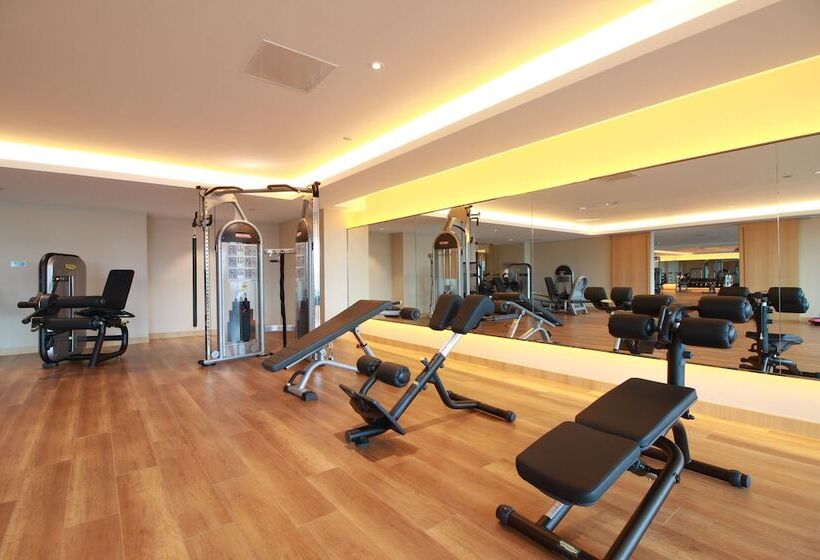 Otel Swiss Grand Xiamen Harbour View