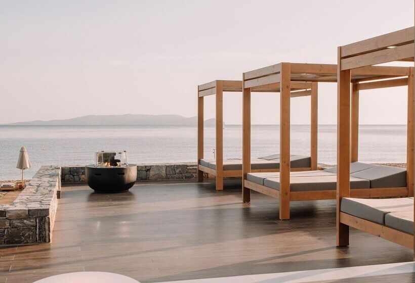 ホテル Unique Blue! Resort And Villas Adults Only