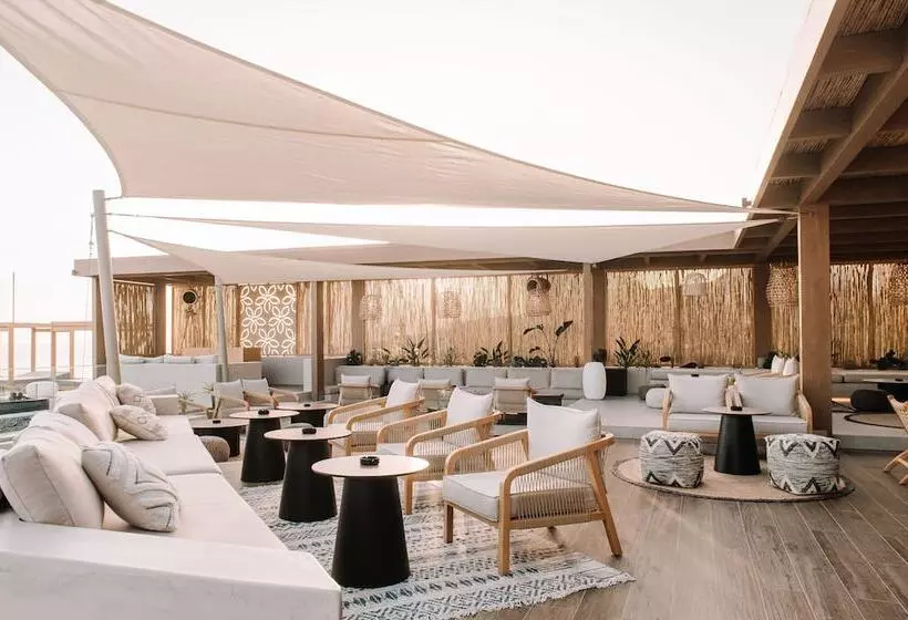 Hotel Unique Blue! Resort And Villas Adults Only