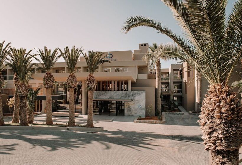 ホテル Unique Blue! Resort And Villas Adults Only