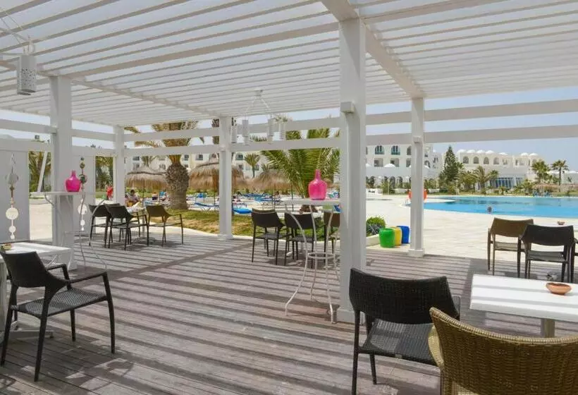 هتل Vincci Helios Beach