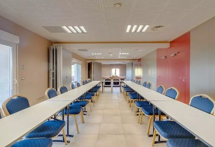 אתר נופש Vacanceole – Le Domaine De Camiole