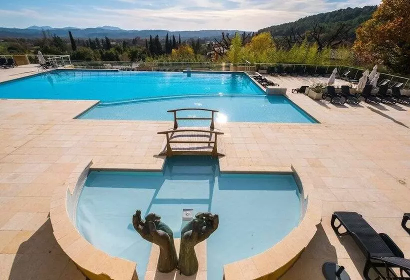 אתר נופש Vacanceole – Le Domaine De Camiole