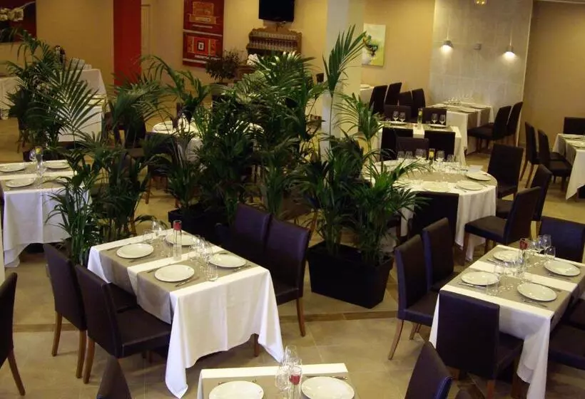 אתר נופש Vacanceole – Le Domaine De Camiole