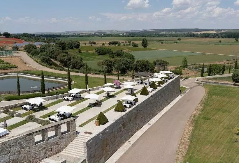 Valbusenda Hotel Bodega & Spa