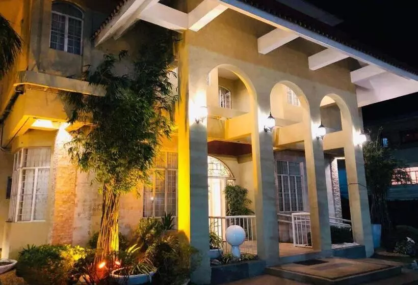 هتل Citi Garden Suites