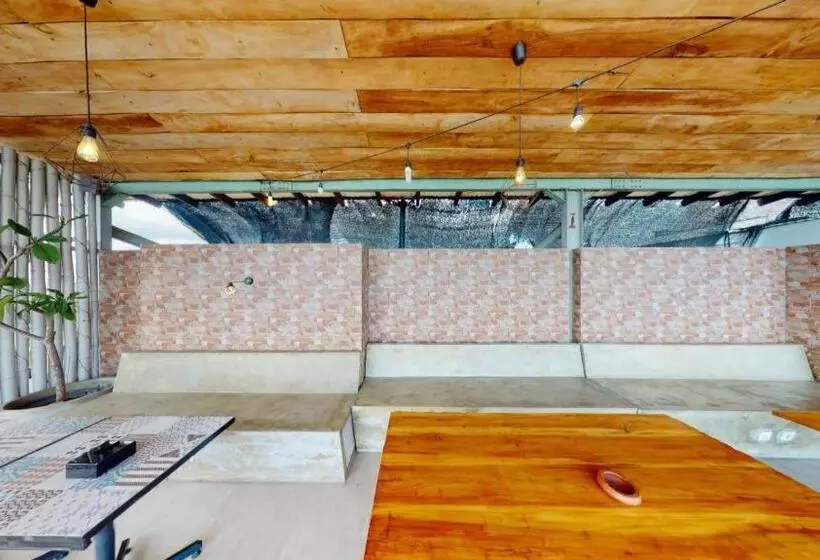 Hart Hotel Premium Rapatmaja