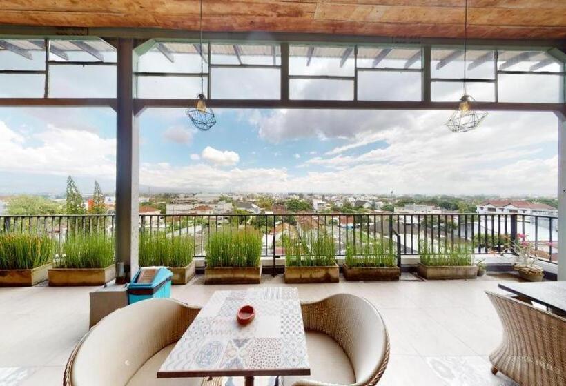 Hart Hotel Premium Rapatmaja