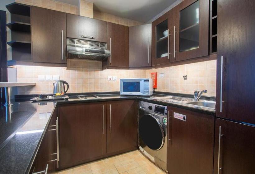 Al Manzel Hotel Apartments