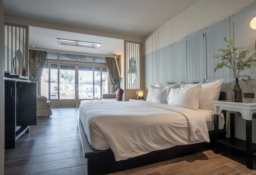 هتل B House Samui