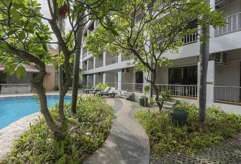 Отель Bella Villa Pattaya 3rd Road