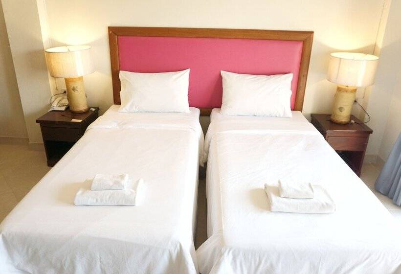 فندق Bella Villa Pattaya 3rd Road