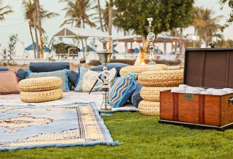 Hotel Bm Beach Resort