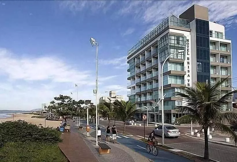 בית מלון כפרי Brisa Tropical De Macaé