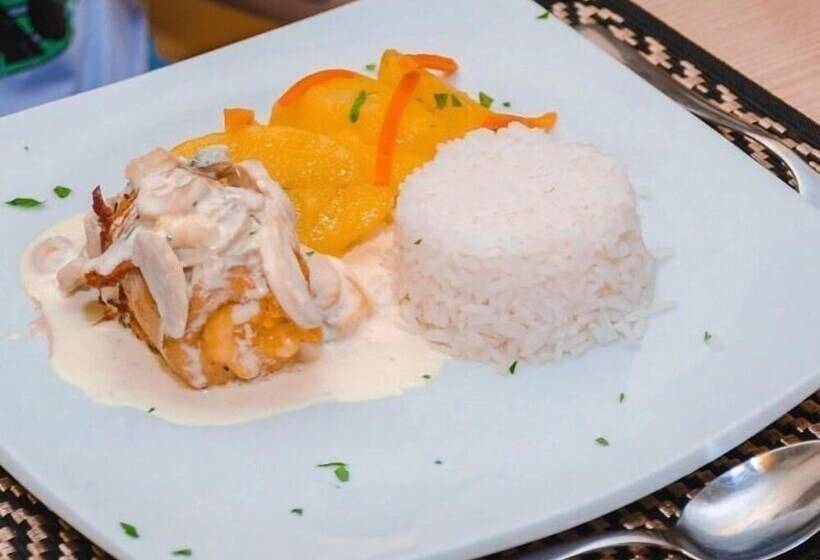 Otel Brisa Tropical De Macaé