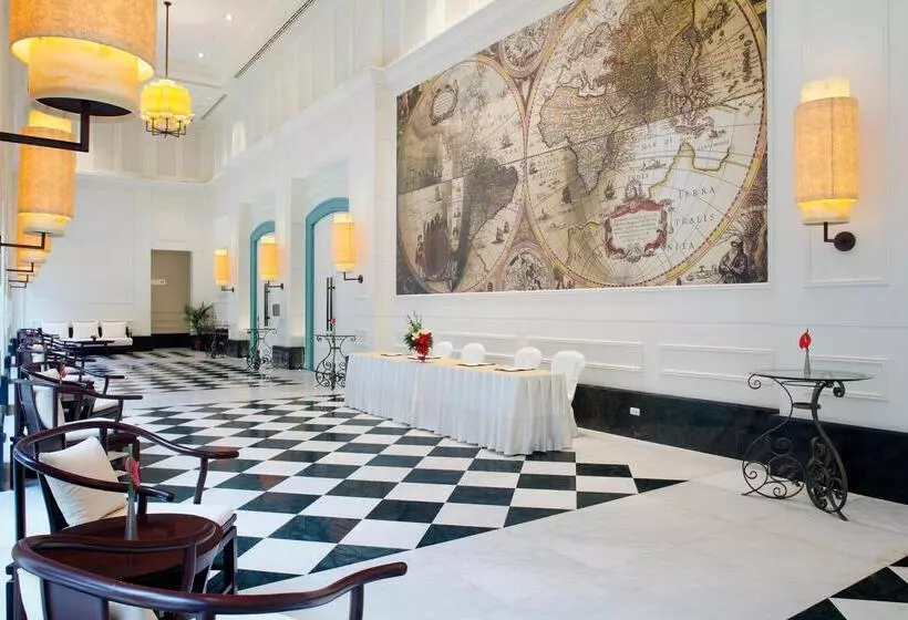 Hotelli Centara Grand Beach Resort Phuket Sha Plus