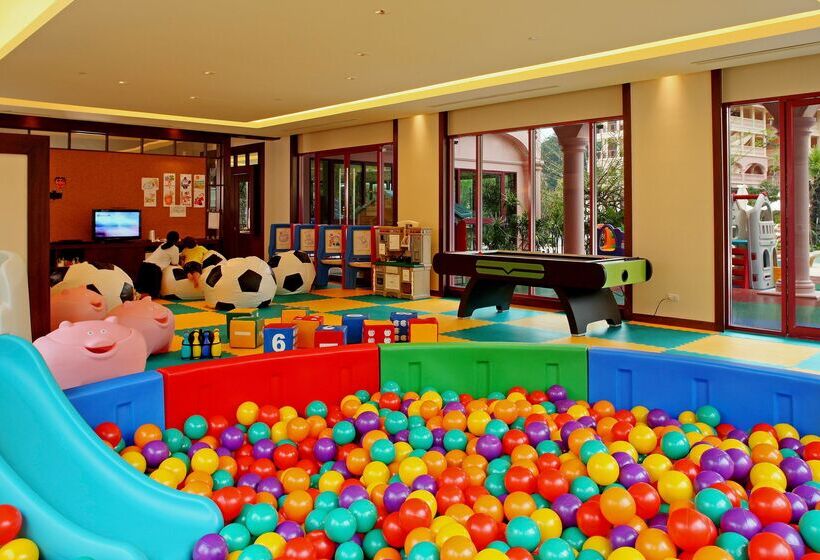 فندق Centara Grand Beach Resort Phuket   Sha Plus