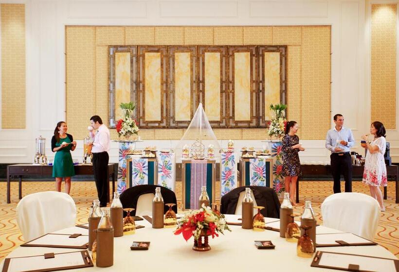 فندق Centara Grand Beach Resort Phuket   Sha Plus