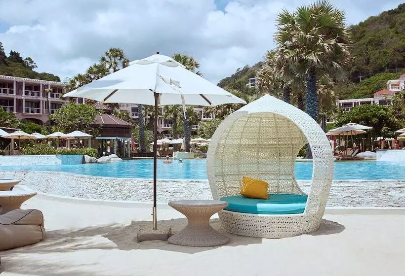 Hotelli Centara Grand Beach Resort Phuket Sha Plus