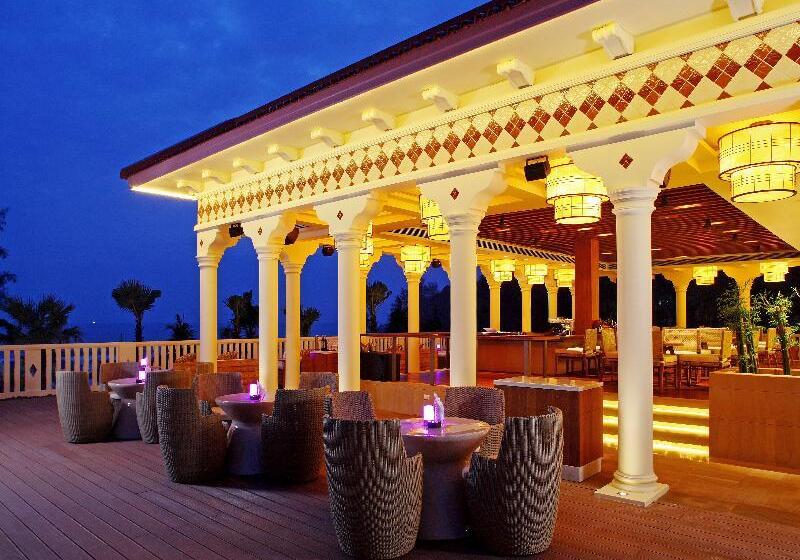 فندق Centara Grand Beach Resort Phuket   Sha Plus