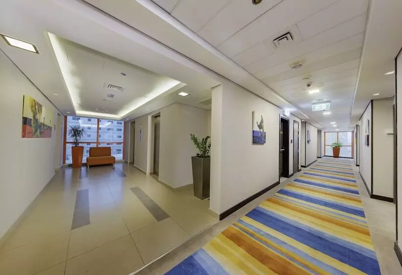 هتل Citymax Al Barsha At The Mall